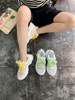 图2_上脚上脚 不得不说这双上脚舒适度可以夸到爆 越来越多的博主po这款 确实推荐 码35 40