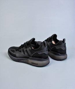 图2_终端放店adidas Originals ZX 2K Boost 这款adidas街头经典鞋 采用科技风设计 网材鞋面搭配模制饰面 力求打造未来风范 别致外底 力求伴你保持节奏 采用套入式结构 同时也配鞋带 官方货号 FV7478DDSize 40 40 5 41 42 42 5 43 44 44 5 45
