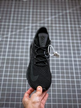 图2_终端放店 纯原最高工艺 唯一氮气原底AirMax 270 Flyknit 纯原版本原材拆片级 进口机台原档织面 官网强力操作主推款 提前原档案数据开发 激光刻码中底 公司唯一氮气气压原底 回弹反馈极佳 SIZE 40 40 5 41 42 42 5 43 44 44 5 45
