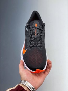 图2_公司级Nike Zoom Winflo 7X 登月新款运动休闲缓震跑步鞋 货号 CJ0291 011尺码39 40 40 5 41 42 42 5 43 44 44 5 45