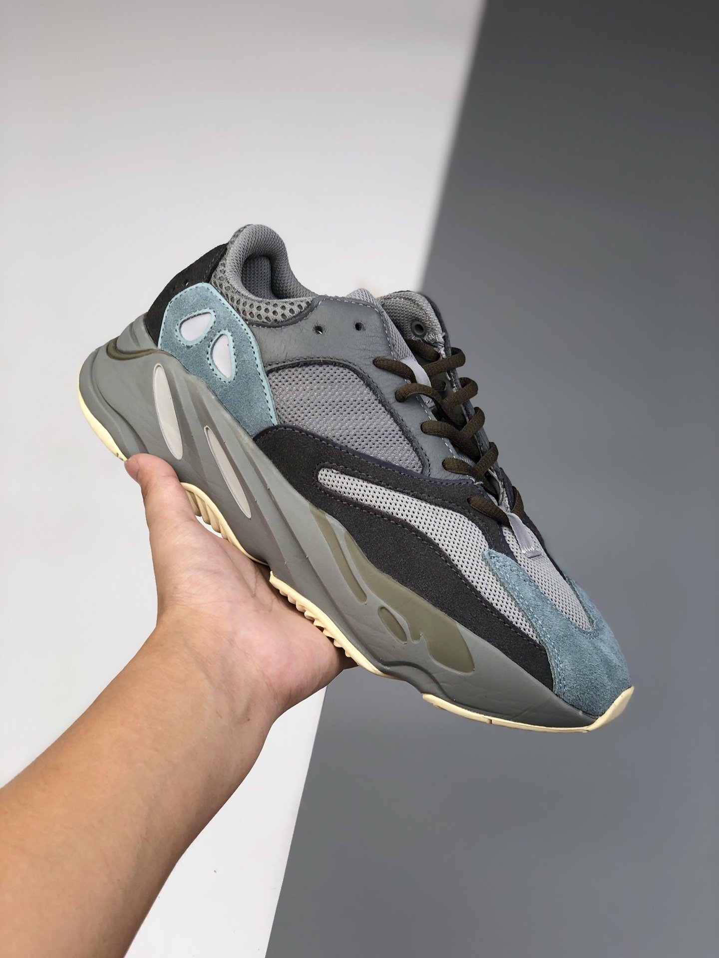 图3_adidas阿迪达斯