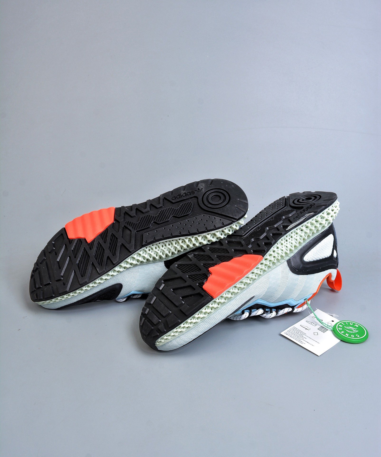 图4_adidas阿迪达斯