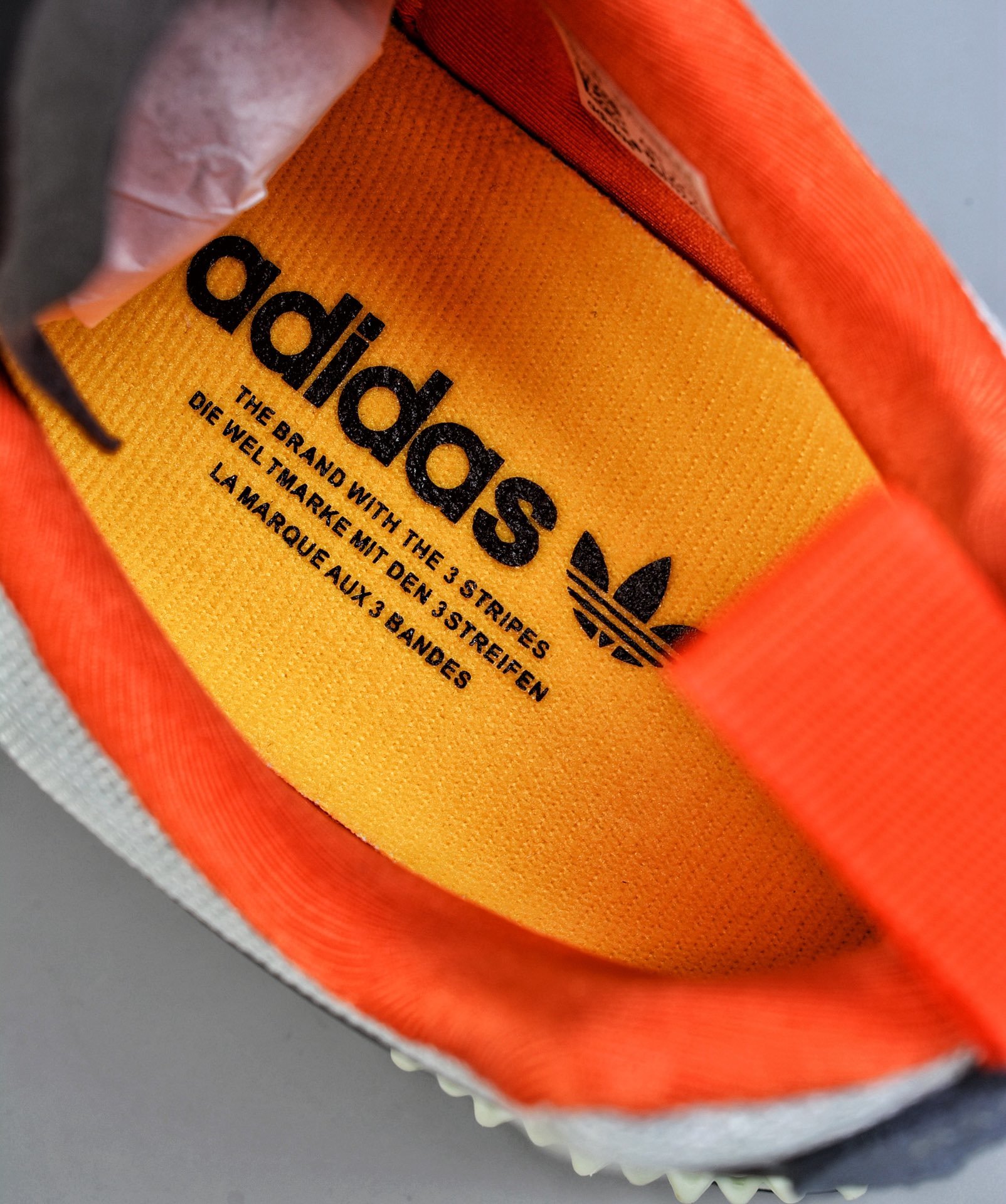 图9_adidas阿迪达斯
