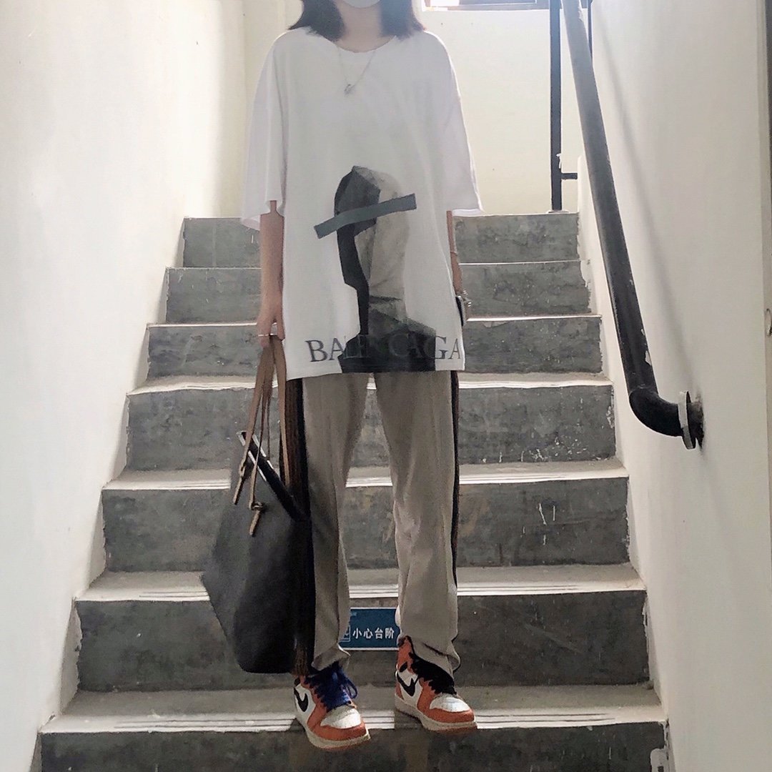 图2_balishijia巴黎世家