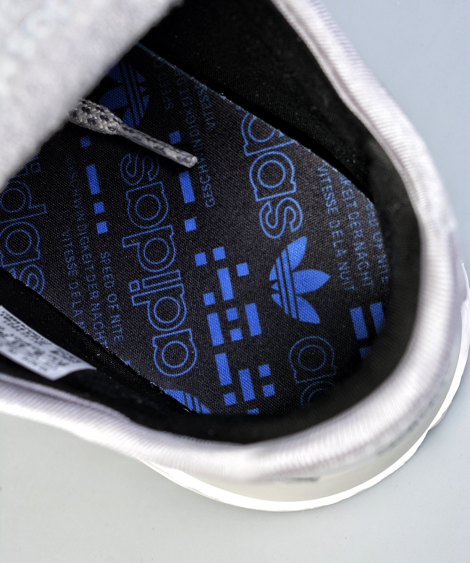 图9_adidas阿迪达斯