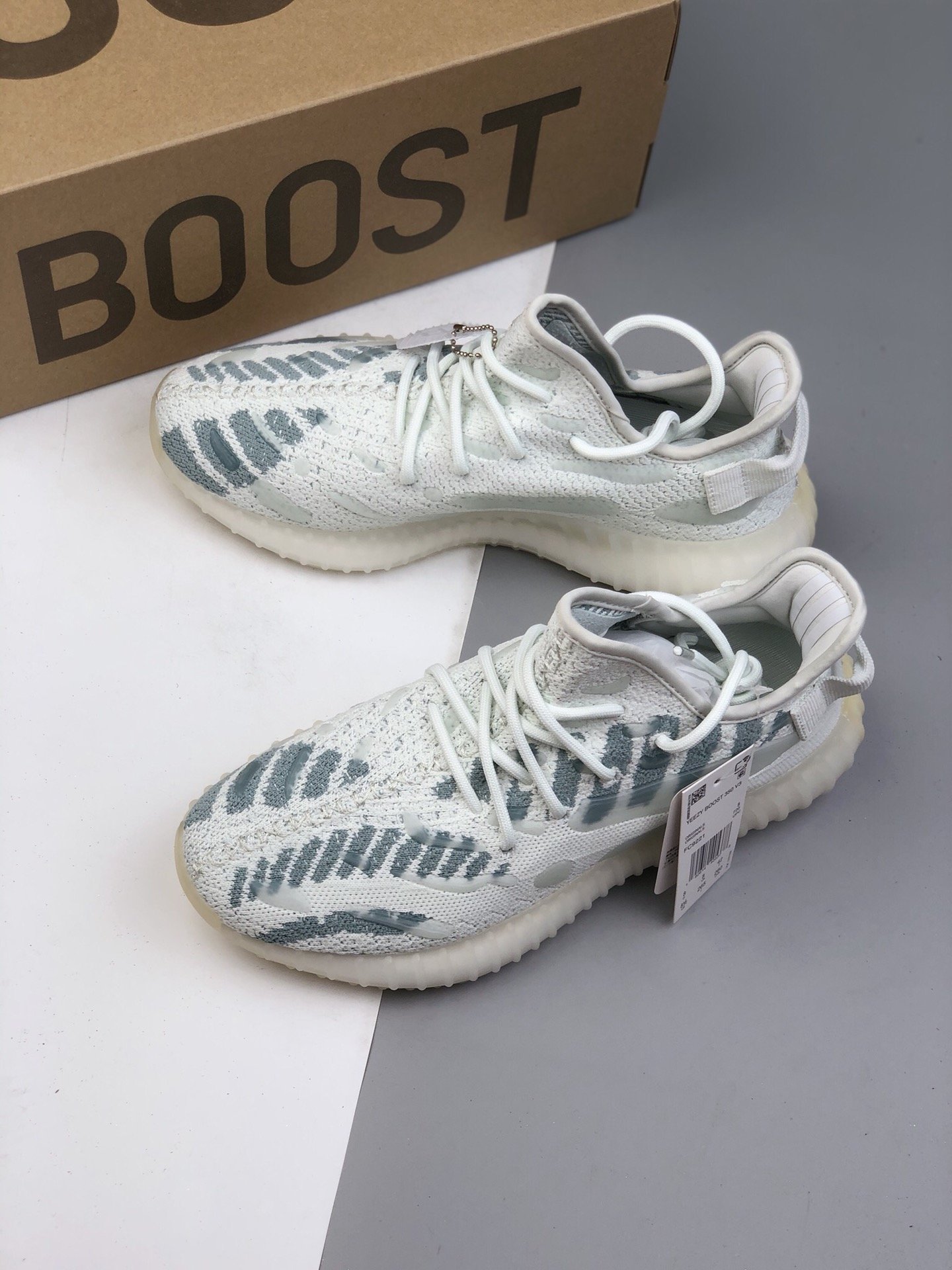 图4_adidas阿迪达斯