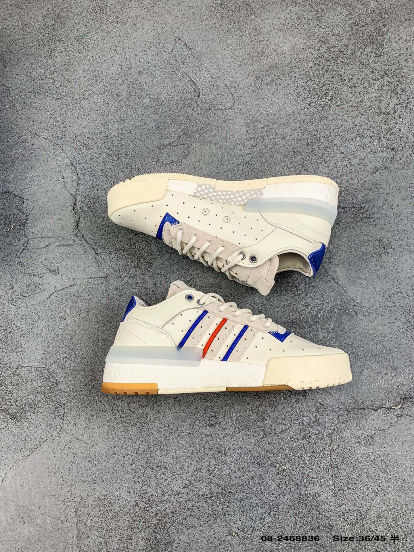 图9_adidas阿迪达斯