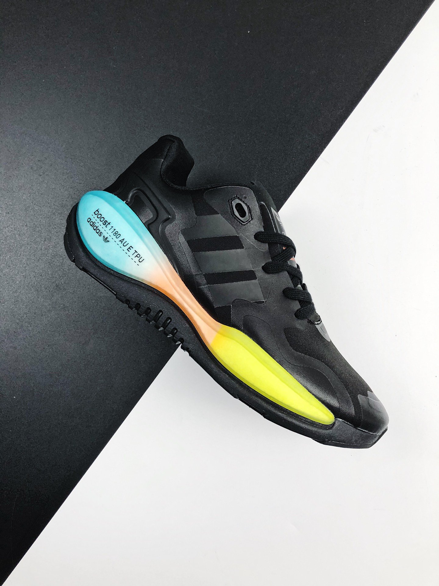 图1_adidas阿迪达斯