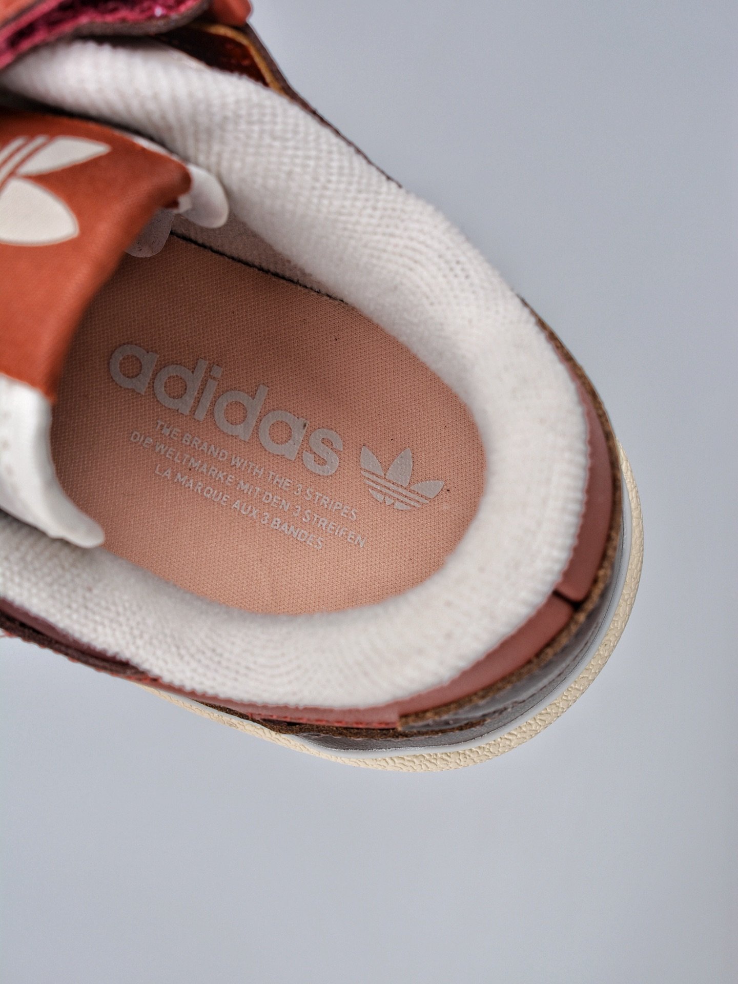 图9_adidas阿迪达斯